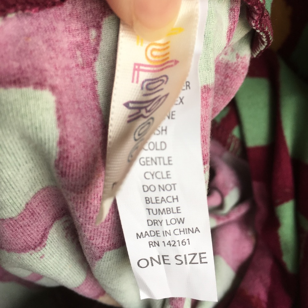 2/$15 ☀️ LulaRoe Leggings New One Size - Picture 2 of 2